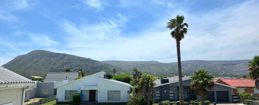 5 Bedroom Property for Sale in Franskraal Western Cape